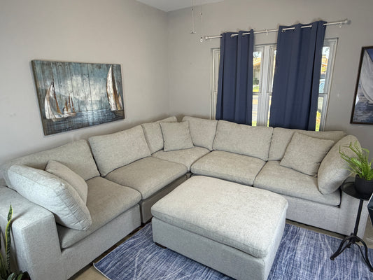 Thomasville Lowell 8-piece Modular Sectional